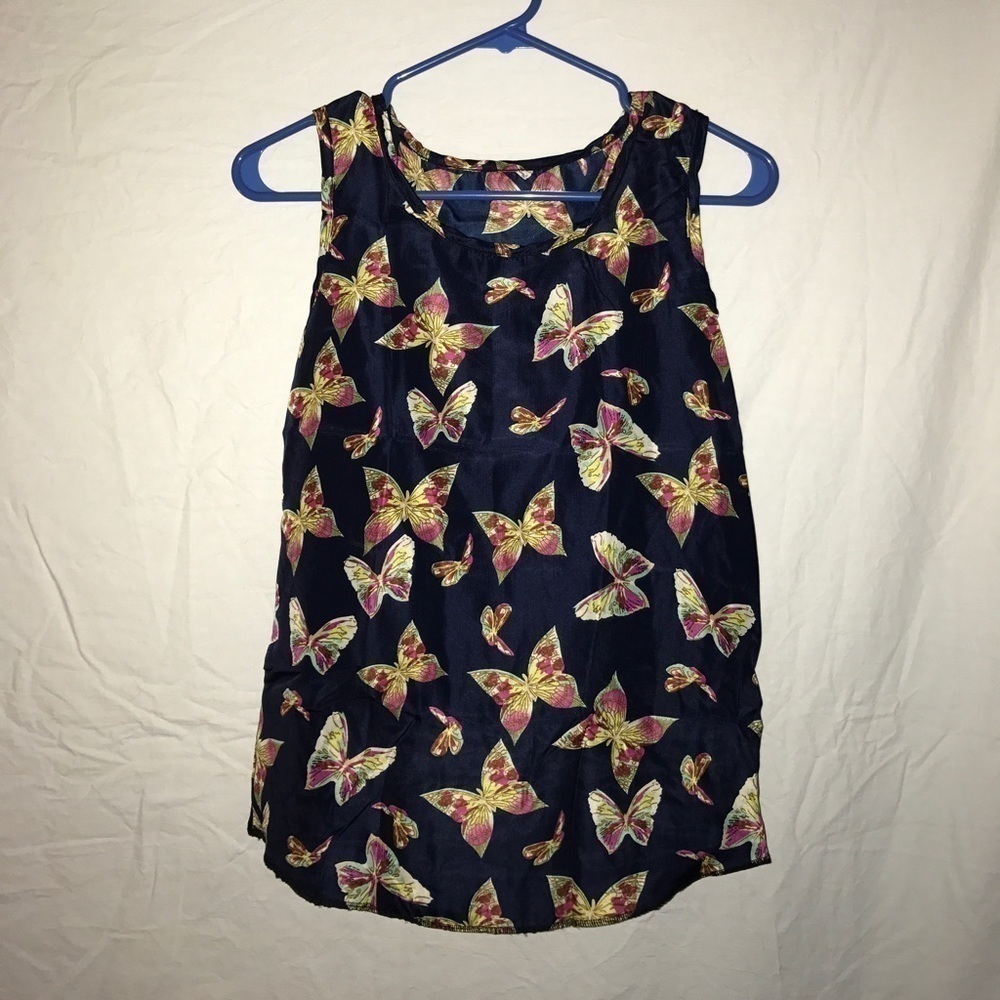 ✅HOST Pick✅ Butterfly Chiffon Top, Small - Picture 2 of 6